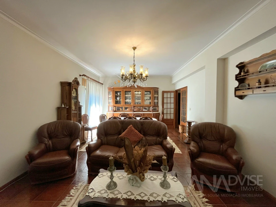 Apartamento T3 para Venda em Repeses e São Salvador Foto 4
