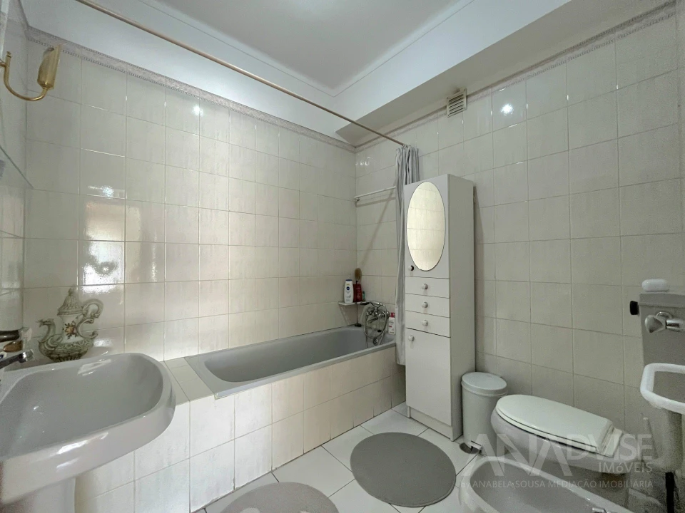 Apartamento T3 para Venda em Repeses e São Salvador Foto 16