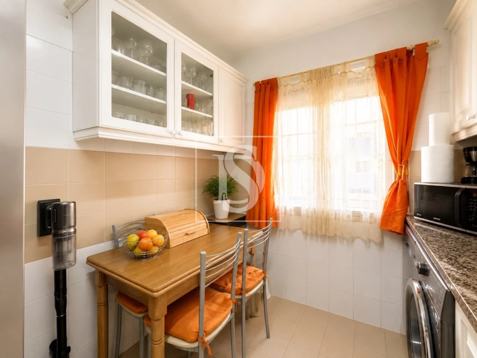 Apartamento T3 para Venda em Caparica e Trafaria Foto 6