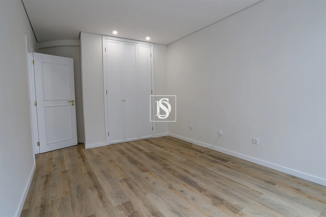 Apartamento T4 para Venda em Póvoa de Varzim, Beiriz e Argivai Foto 10