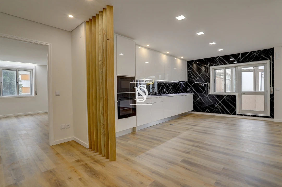 Apartamento T4 para Venda em Póvoa de Varzim, Beiriz e Argivai Foto 1