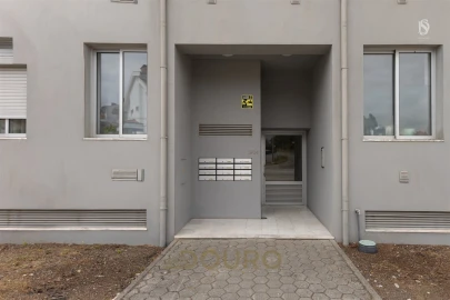 Apartamento T2 para Venda em Pedroso e Seixezelo
