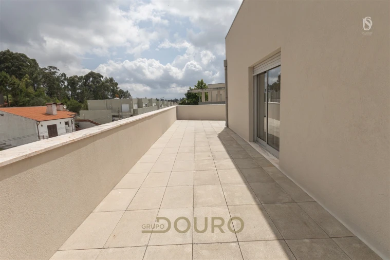 Apartamento T2 para Venda em Pedroso e Seixezelo Foto 9