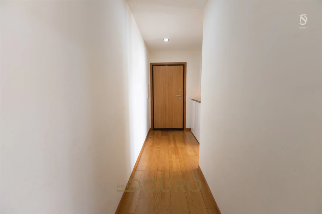 Apartamento T2 para Venda em Pedroso e Seixezelo Foto 26