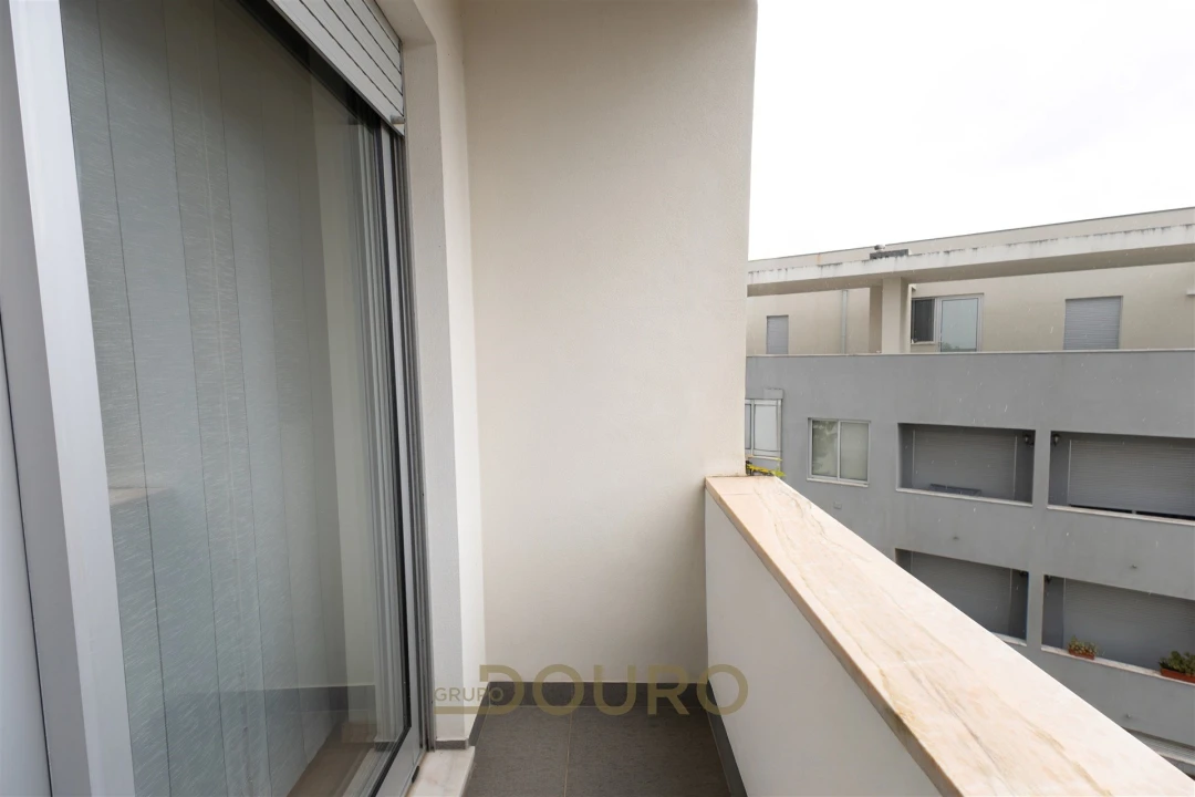 Apartamento T2 para Venda em Pedroso e Seixezelo Foto 23