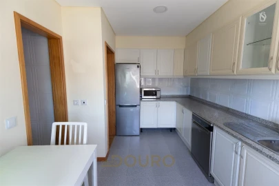Apartamento T2 para Venda em Sandim, Olival, Lever e Crestuma