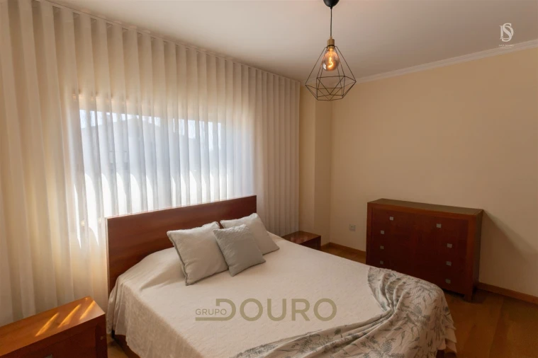 Apartamento T2 para Venda em Sandim, Olival, Lever e Crestuma Foto 19