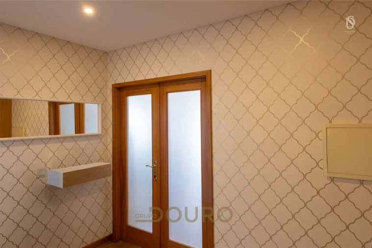 Apartamento T2 para Venda em Sandim, Olival, Lever e Crestuma Foto 23