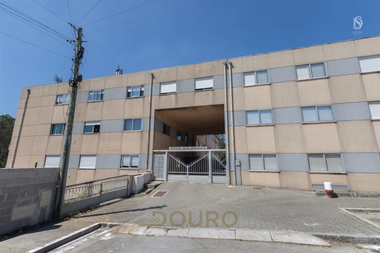 Apartamento T2 para Venda em Sandim, Olival, Lever e Crestuma Foto 34
