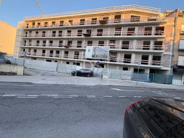 Apartamento T1 para Venda em Paranhos
