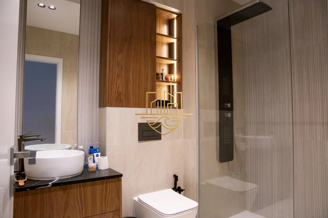 Apartamento T4 para Venda em Paranhos Foto 23