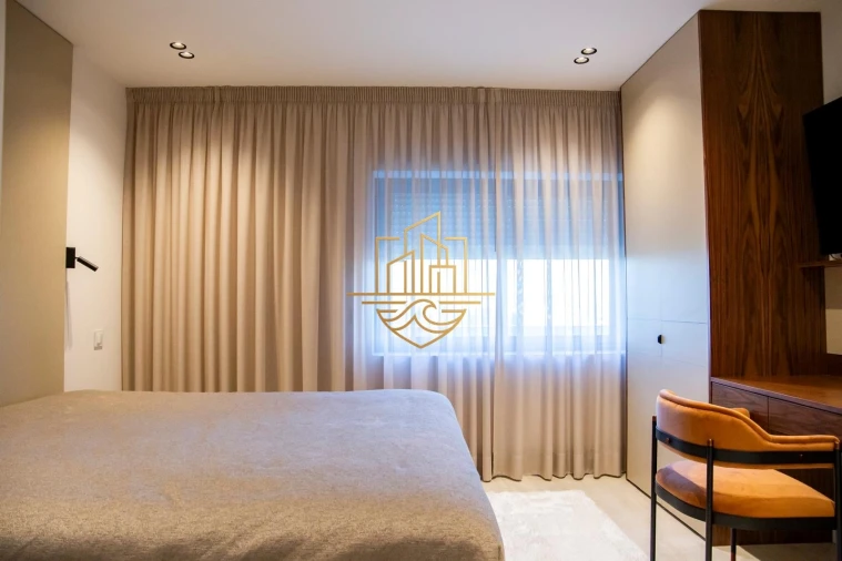 Apartamento T4 para Venda em Paranhos Foto 14