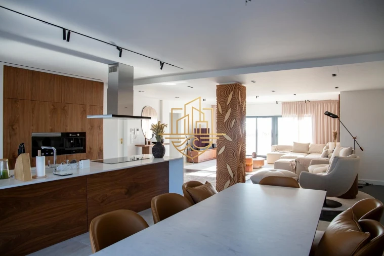 Apartamento T4 para Venda em Paranhos Foto 8