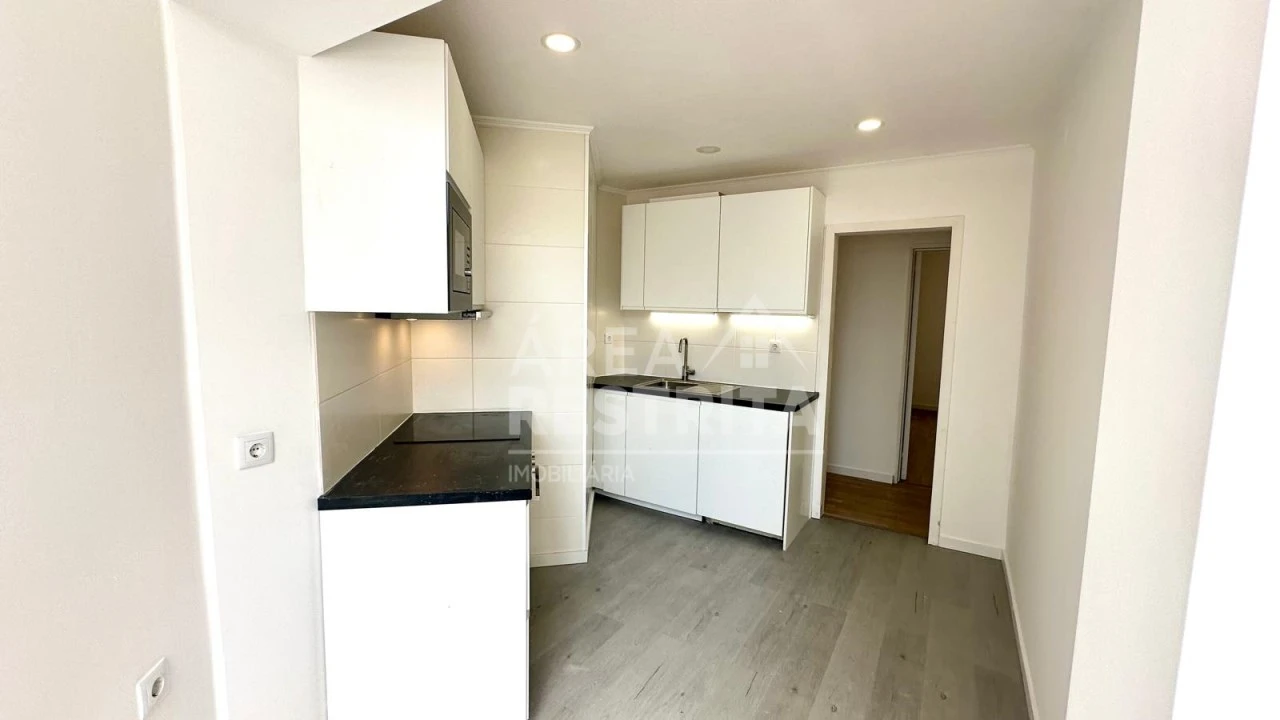 Apartamento T2 para Venda em Seixal, Arrentela e Aldeia de Paio Pires Foto 10