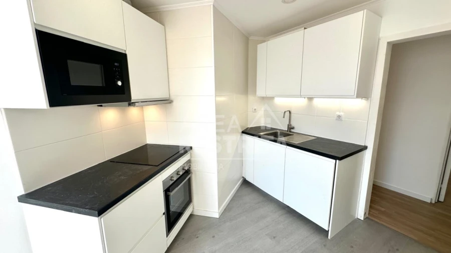 Apartamento T2 para Venda em Seixal, Arrentela e Aldeia de Paio Pires Foto 3