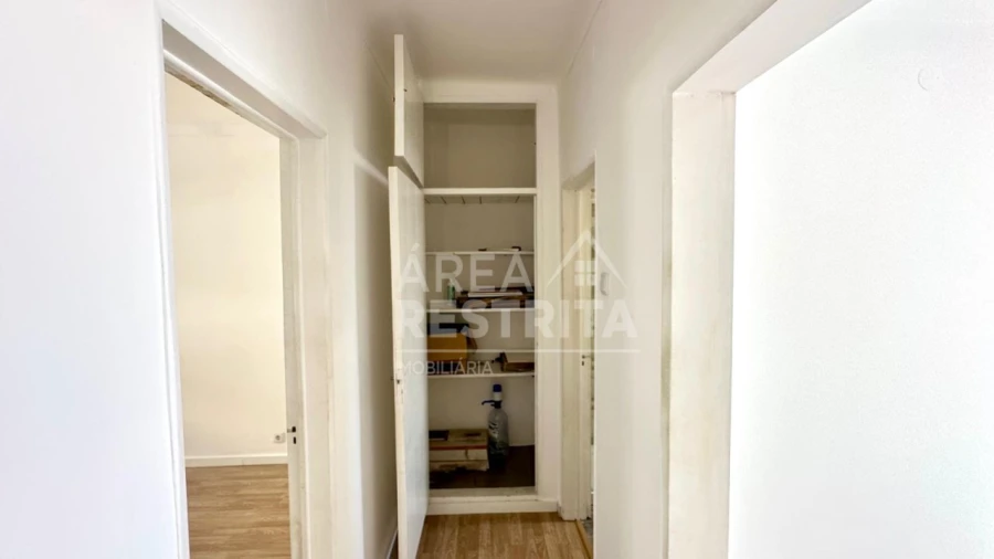 Apartamento T2 para Venda em Seixal, Arrentela e Aldeia de Paio Pires Foto 9