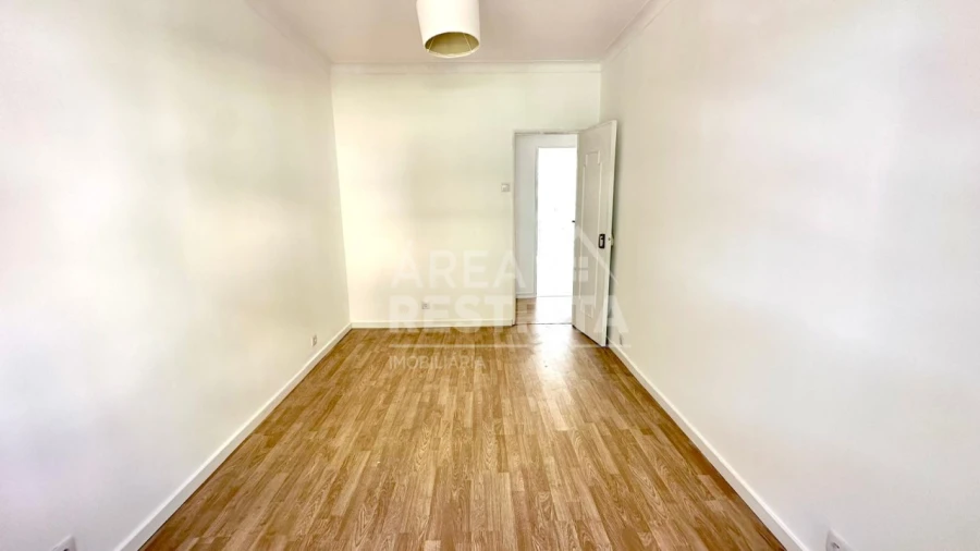 Apartamento T2 para Venda em Seixal, Arrentela e Aldeia de Paio Pires Foto 38