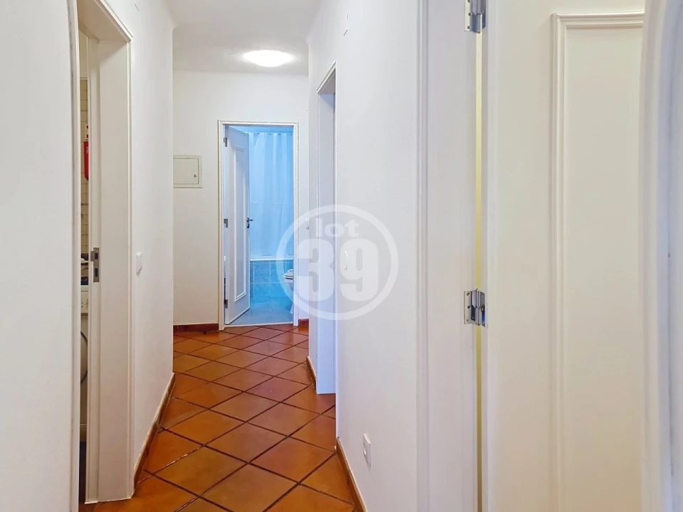 Apartamento T2 para Venda em Albufeira e Olhos de Água Foto 13