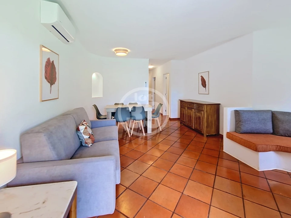 Apartamento T2 para Venda em Albufeira e Olhos de Água Foto 9
