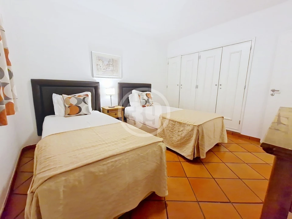 Apartamento T2 para Venda em Albufeira e Olhos de Água Foto 21