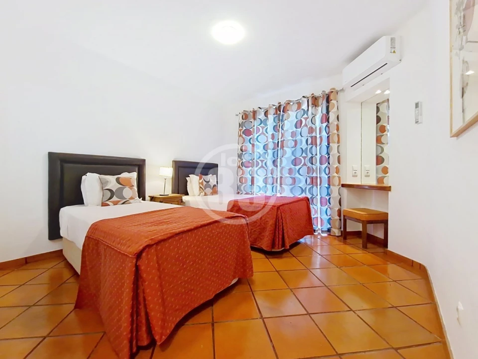 Apartamento T2 para Venda em Albufeira e Olhos de Água Foto 16