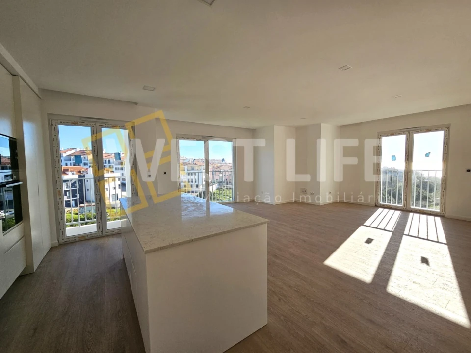 Apartamento T3 para Venda em Ericeira Foto 2