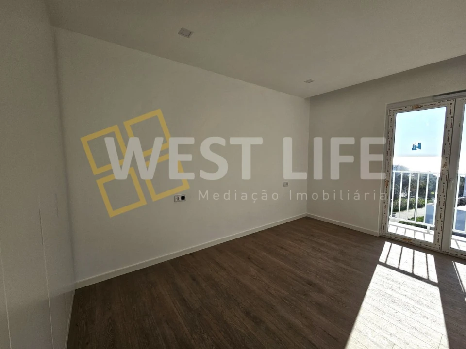 Apartamento T3 para Venda em Ericeira Foto 16