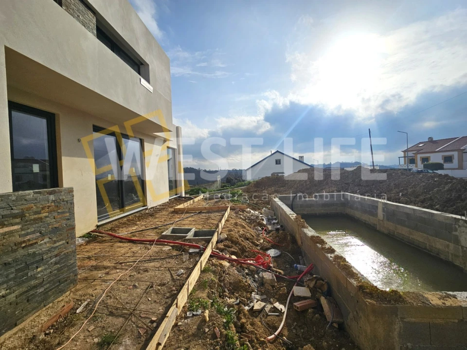 Moradia T4 para Venda em Mafra Foto 36