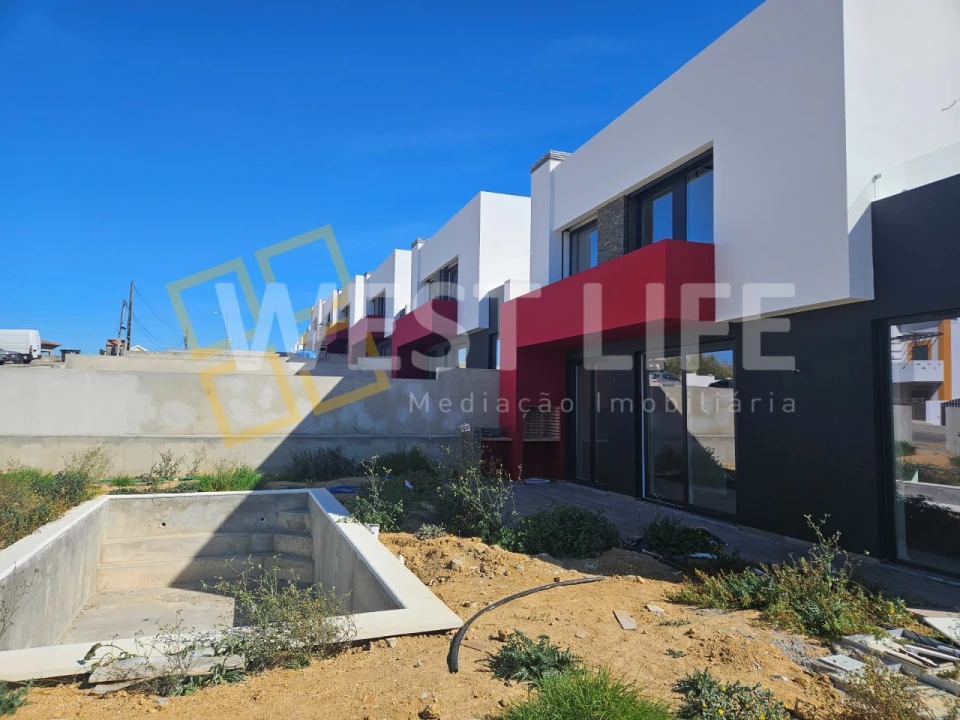 Moradia T4 para Venda em Mafra Foto 2