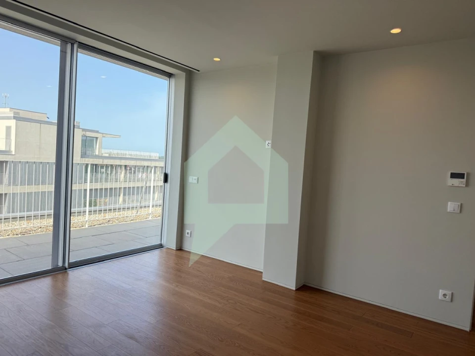 Apartamento T4 para Venda em Barcelinhos Foto 17