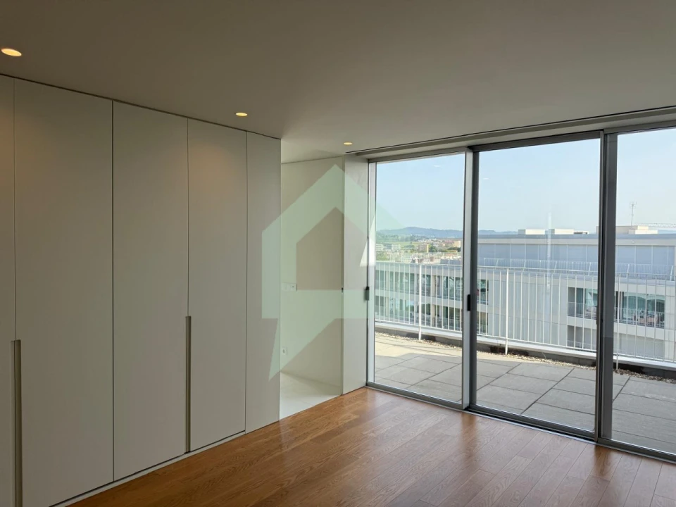 Apartamento T4 para Venda em Barcelinhos Foto 31