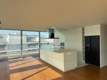 Apartamento T4 para Venda em Barcelinhos