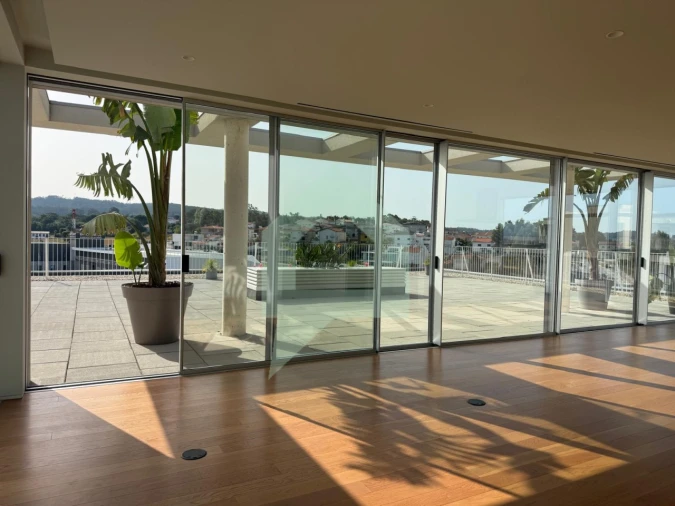 Apartamento T4 para Venda em Barcelinhos Foto 3