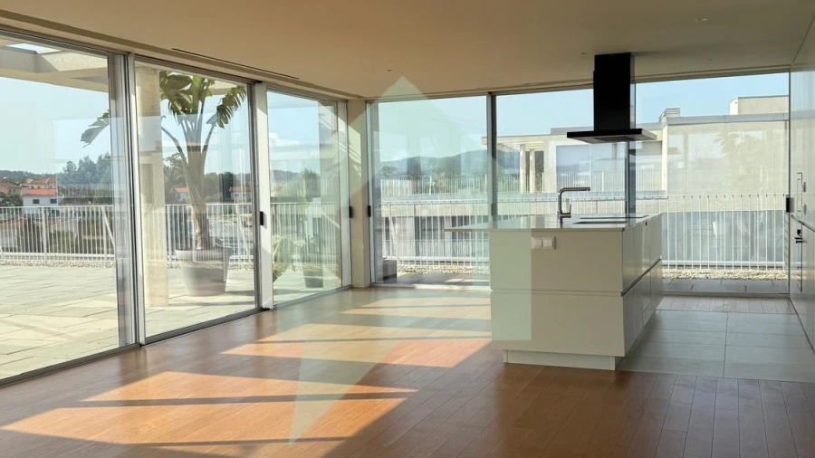 Apartamento T4 para Venda em Barcelinhos