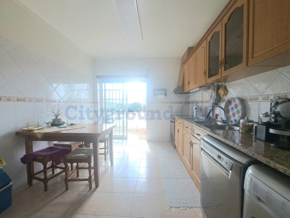 Apartamento T3 para Venda em Marinha Grande Foto 5