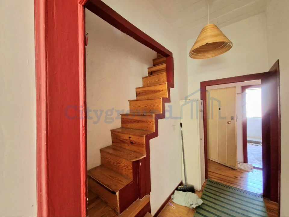 Apartamento T1 para Venda em Misericórdia Foto 2