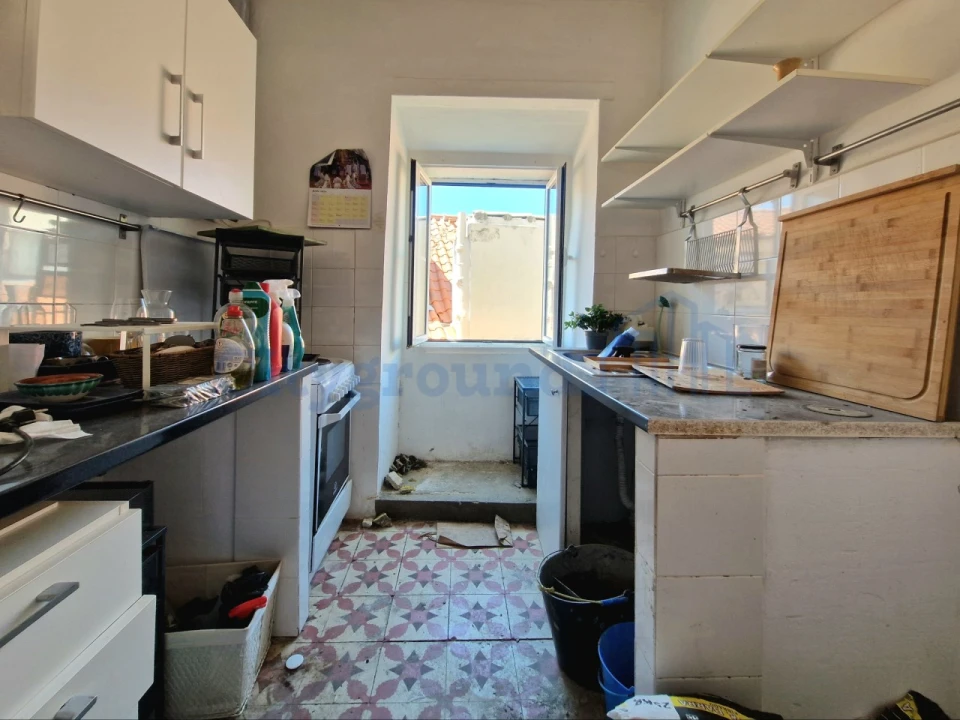 Apartamento T1 para Venda em Misericórdia Foto 7