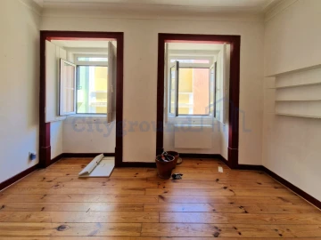 Apartamento T1 para Venda em Misericórdia