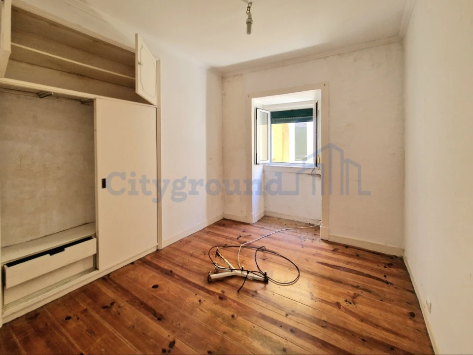 Apartamento T1 para Venda em Misericórdia Foto 9