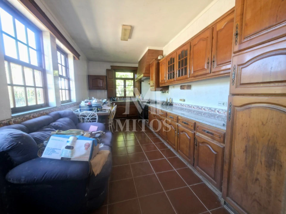 Moradia T3 para Venda em Mazarefes e Vila Fria Foto 4