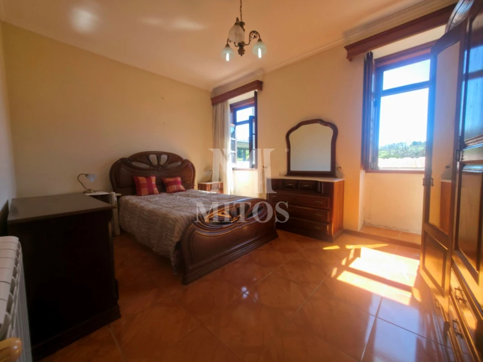 Moradia T3 para Venda em Mazarefes e Vila Fria Foto 8