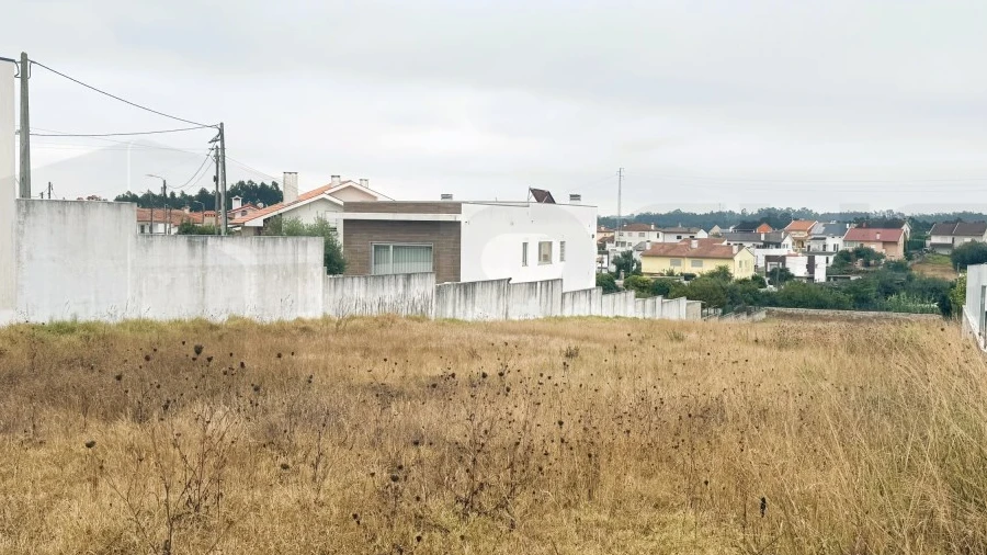 Terreno para Venda em Eixo e Eirol