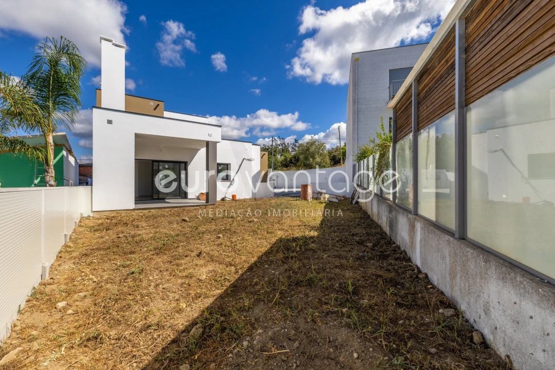 Apartamento T1 para Venda em Leiria, Pousos, Barreira e Cortes Foto 19