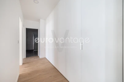 Apartamento T2 para Venda em Leiria, Pousos, Barreira e Cortes