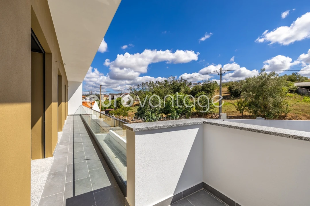 Apartamento T2 para Venda em Leiria, Pousos, Barreira e Cortes Foto 18