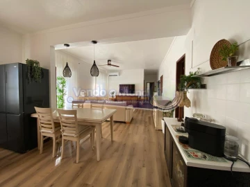 Apartamento T2 para Venda em Benavente