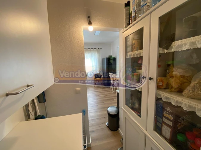 Apartamento T2 para Venda em Benavente Foto 10