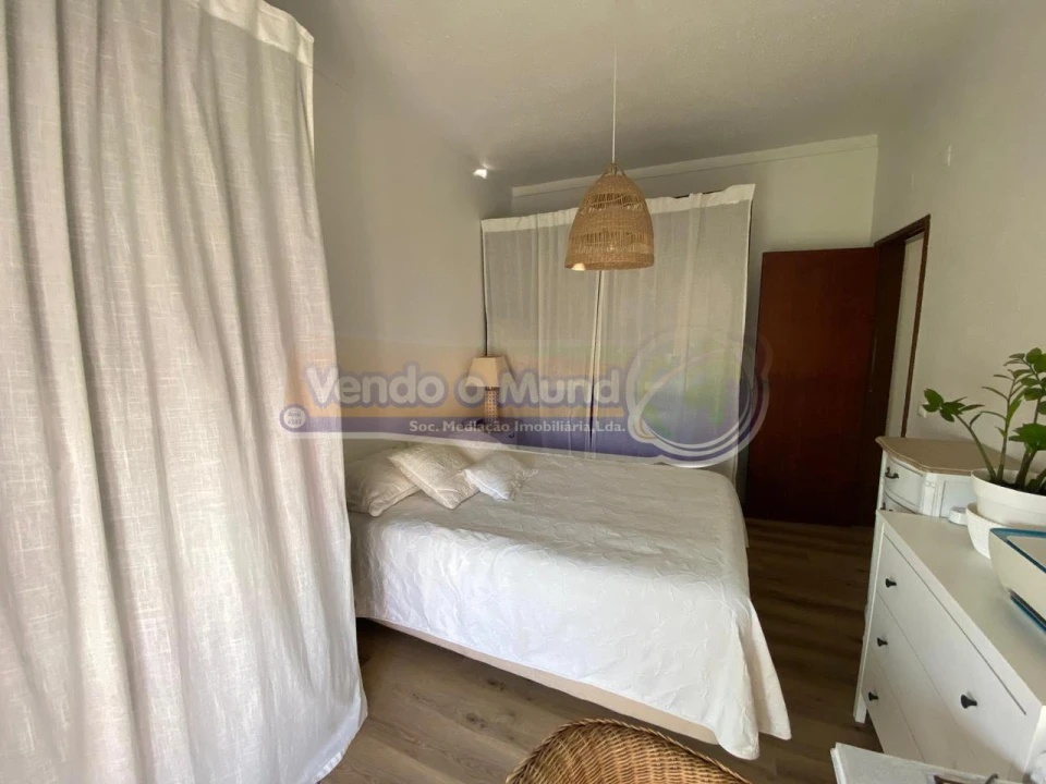 Apartamento T2 para Venda em Benavente Foto 17