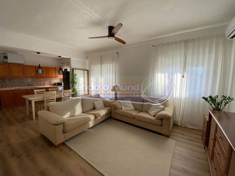 Apartamento T2 para Venda em Benavente Foto 2