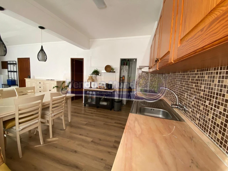 Apartamento T2 para Venda em Benavente Foto 9